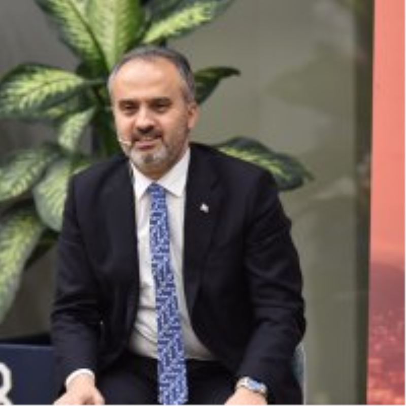 Gençlere altın öğütler: Radarlarınız açık olsun
