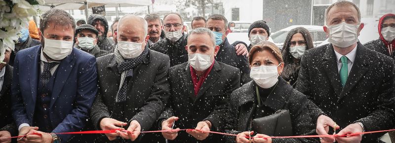 AÇILAN HER İŞ YERİ KÜTAHYA İÇİN ÖNEMLİDİR