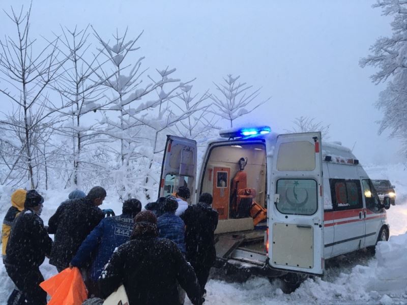 Yollar kapandı, imdada Büyükşehir koştu