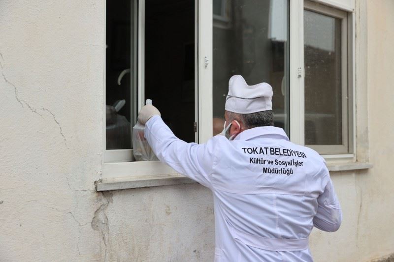 Tokat Belediyesi Aşevi, Soğuk Kış Günlerinin Sıcak Adresi Olmaya Devam Ediyor