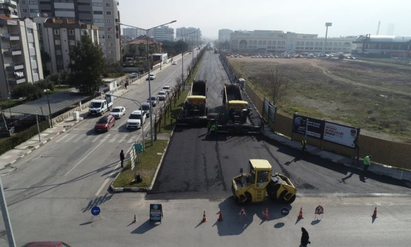 Büyükşehir, Topyekûn Sıcak Asfalt Mesaisinde