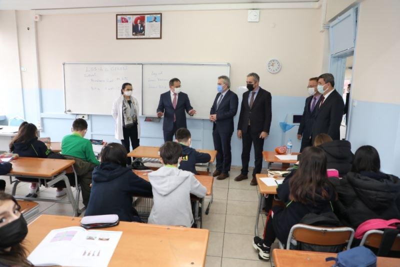 Öğrencilere sürpriz ziyaret