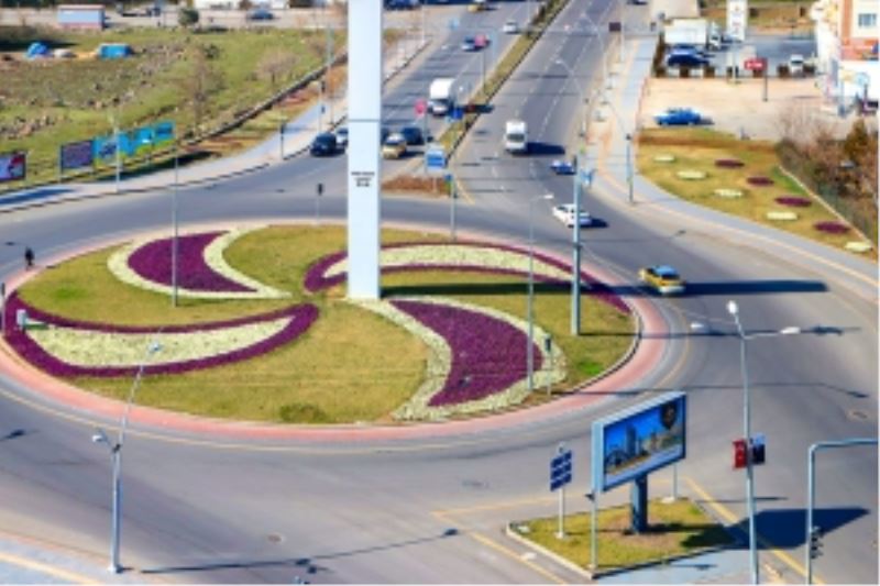 DBB kendi ürettiği 3 milyon çiçekle kenti süsleyecek