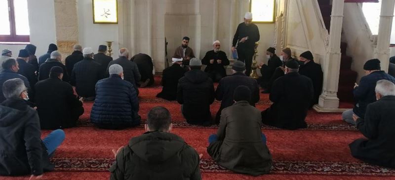 ŞEHİTLERİMİZ İÇİN TARİHİ CAMİLERİMİZDE MEVLİT OKUTULDU