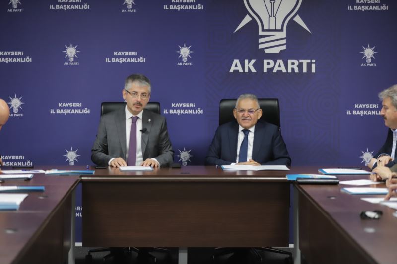 Büyükkılıç, Başkanlarla İstişare Toplantısına Katıldı