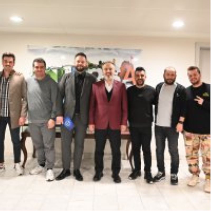 Sosyal medya fenomenleri Bursalılar’la buluştu