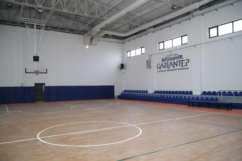 GAZİANTEP’TE YENİ YAPILAN 9 SPOR SALONU VE 12 YÜZME HAVUZUNDAN 2021’DE 147 BİN KİŞİ YARARLANDI!
