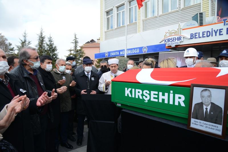 DR. CAHİR GÜRSES SON YOLCULUĞUNA UĞURLANDI