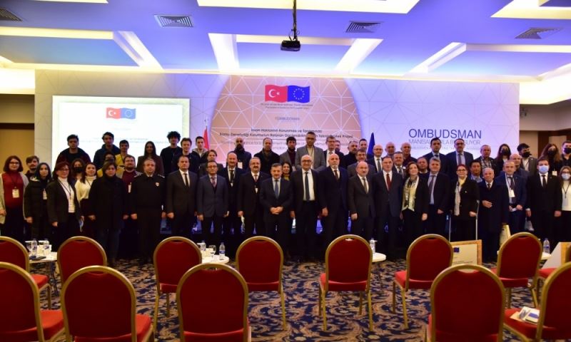 Ombudsman Manisalılarla Buluştu