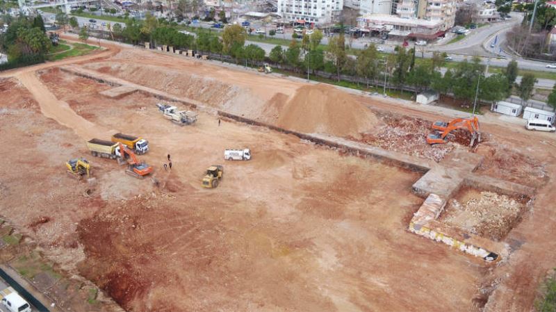 Tıp Fakültesi Otoparkına kavuşuyor     Temel kazısı yüzde 95 tamamlandı