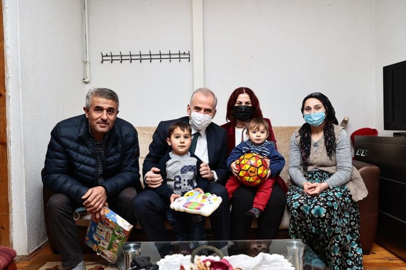 Gümüşten ailesinin ilk misafirleri Zolan çifti oldu