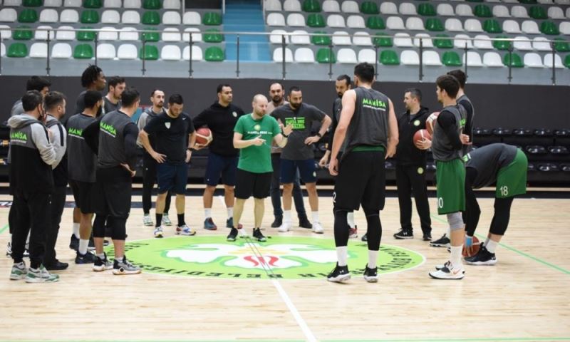 Dev Adamlar, Samsun Maçına Hazırlanıyor