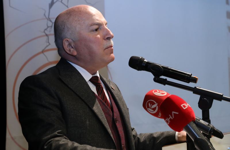 BÜYÜKŞEHİR’DEN “DEPREMİ UNUTMAYALIM” SEMİNERİ