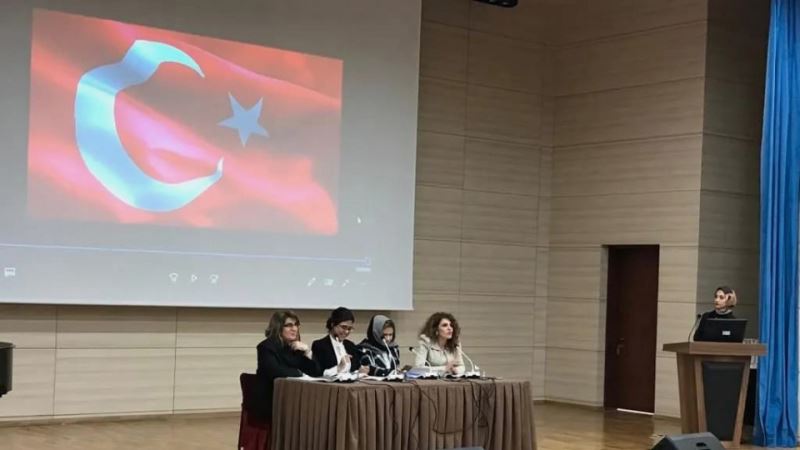 Kadının Toplumdaki Yeri ve Önemi Anlatıldı