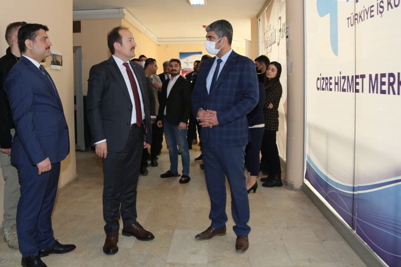 VALİ ALİ HAMZA PEHLİVAN, İŞKUR CİZRE HİZMET MERKEZİNİ ZİYARET ETTİ