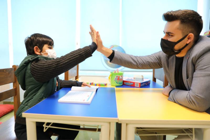 Büyükşehir öğrenme güçlüğü çeken  çocuklar için disleksi birimi kurdu