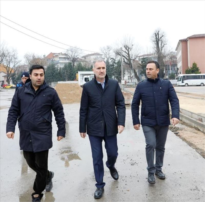 Pazartesi Pazarında Düzenleme Çalışmaları Başladı