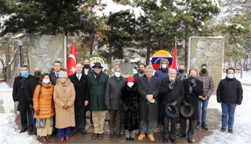 Bağımsız Küba Düşünün Unutulmaz Önderi Jose Marti 169 Yaşında