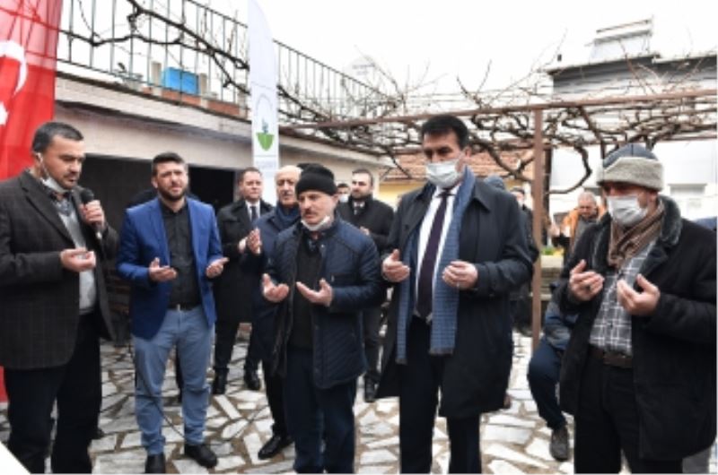 Tarihi Camiye Osmangazi Hizmeti