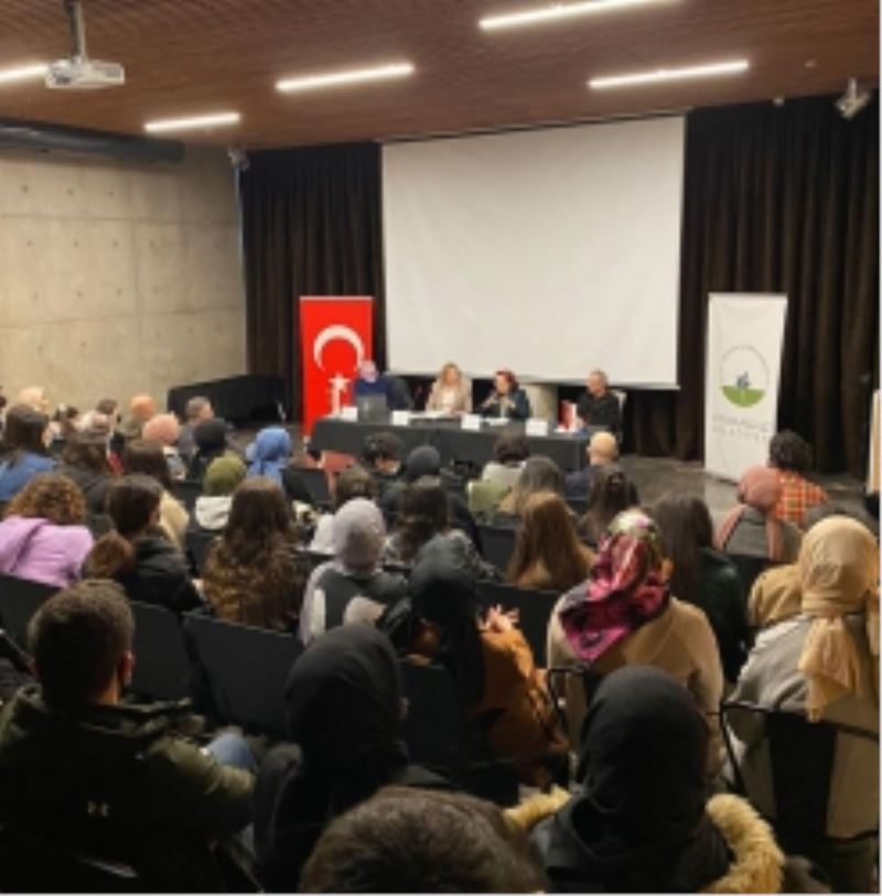 Kalemden Kameraya Edebiyat - Sinema İlişkileri Paneli