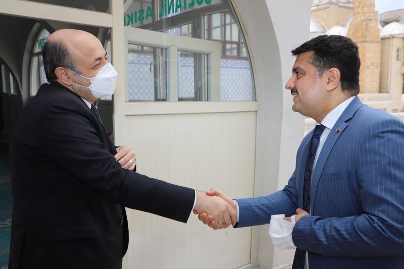Cumhurbaşkanı Başdanışmanı Prof. Dr. M. A. Yekta Saraç İlçemizi Ziyaret Etti.