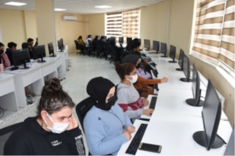 Bilgievi ve akademi lise öğrencileri sömestir tatilini eğlenerek öğrenerek geçiriyor