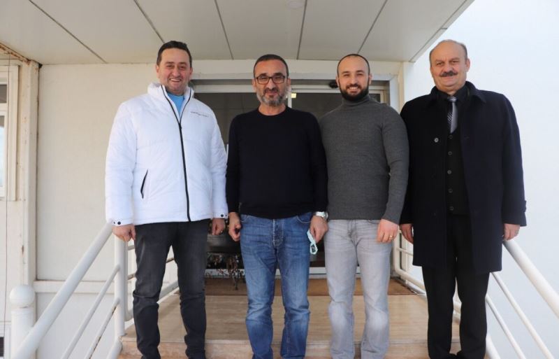 Başkan Yanmaz Boru Fabrikası Yöneticilerini Ziyaret Etti