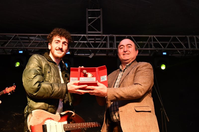 O SES TÜRKİYE ŞAMPİYONU HASAN KOÇAK’TAN ARTVİN’E TEŞEKKÜR KONSERİ
