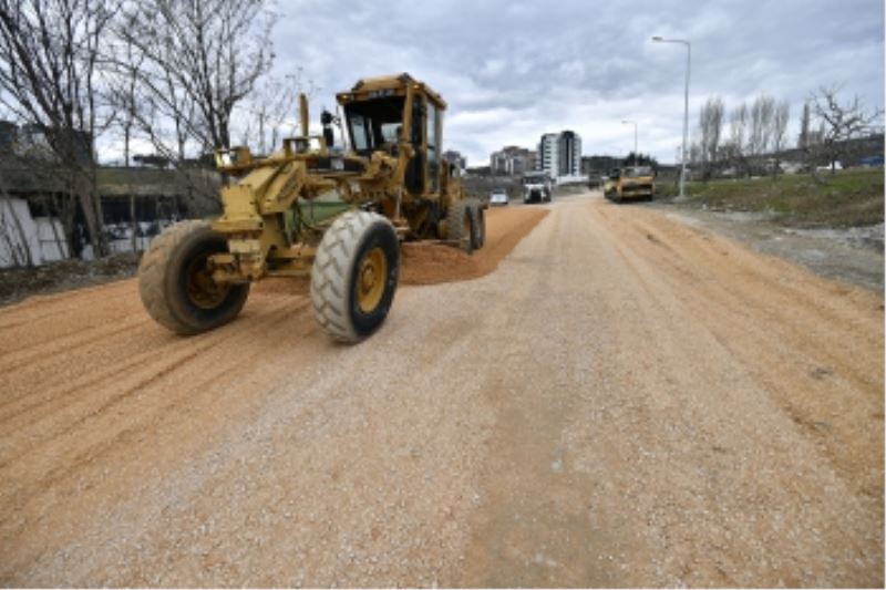 Osmangazi’de Karda Zarar Gören Yollar Yenileniyor
