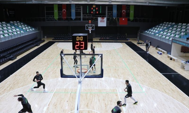 Tarık Almış Spor Salonu Kapılarını Yeniden Açıyor