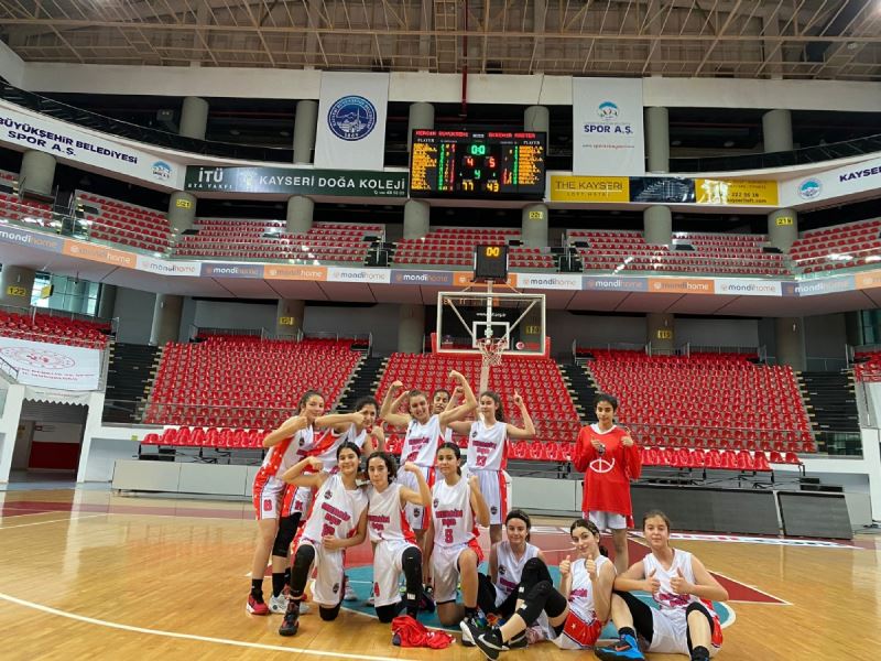 Mersin Büyükşehir MSK, U14’te Rüzgar Gibi Esti