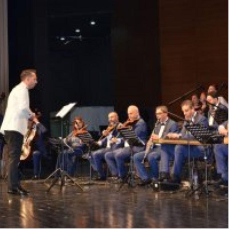 Müzeyyen Senar eserleriyle müzik ziyafeti
