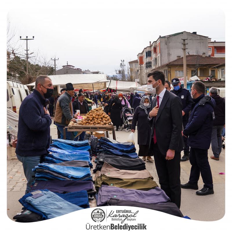 Belediye Başkanımız Sayın Ertuğrul KARAGÖL Salı Pazarında Esnaflarımızı Ziyaret Etti.