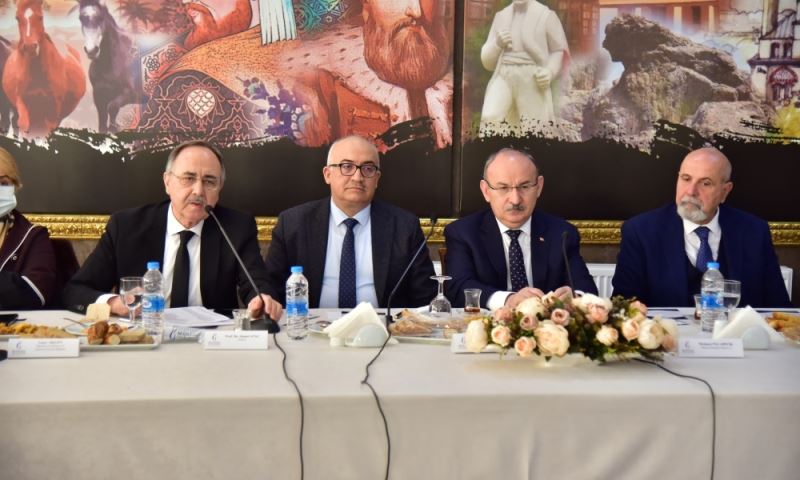 MCBÜ’de Yükseköğrenim Vakfı Genel Kurulu Yapıldı