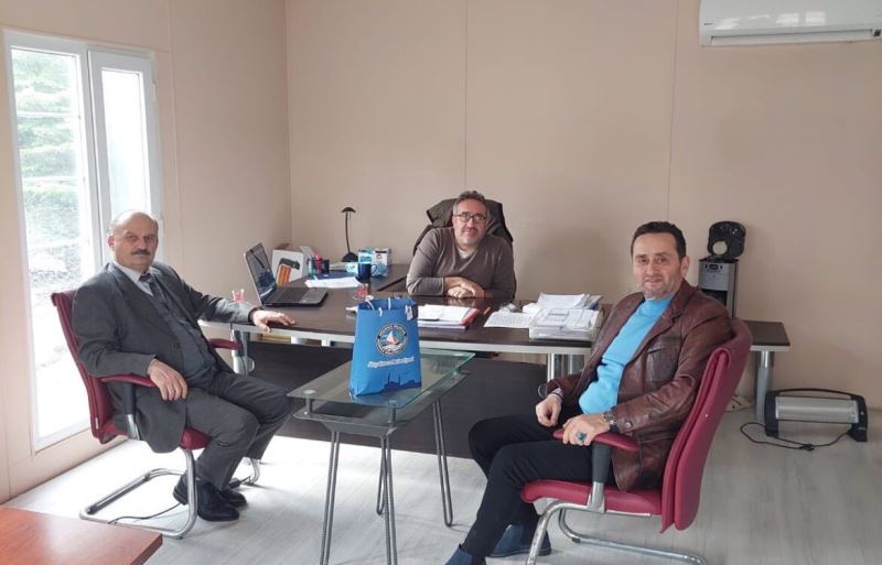 BAŞKAN YANMAZ’DAN BETOSAN PREFABRİĞE ZİYARET
