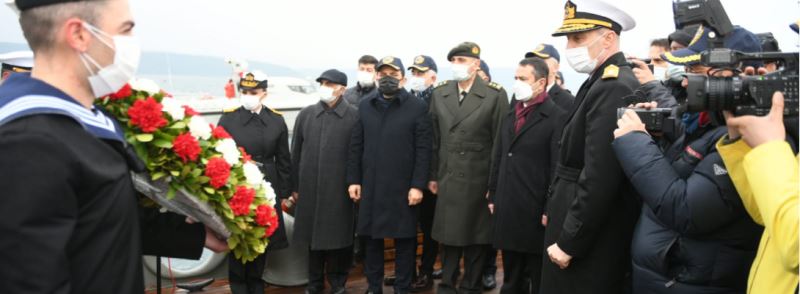 Çanakkale Savaşlarının 107. Yılında Nusret Mayın Gemisi İçin Tören Düzenlendi