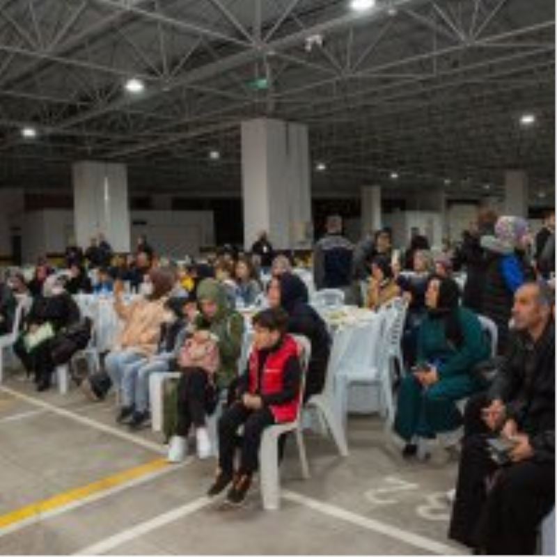 Ramazan geceleri tiyatroyla renklendi