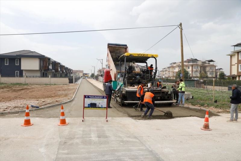 Turgutalp Mahallesinde Beton Yol Ve Tretuvar Çalışması Başladı
