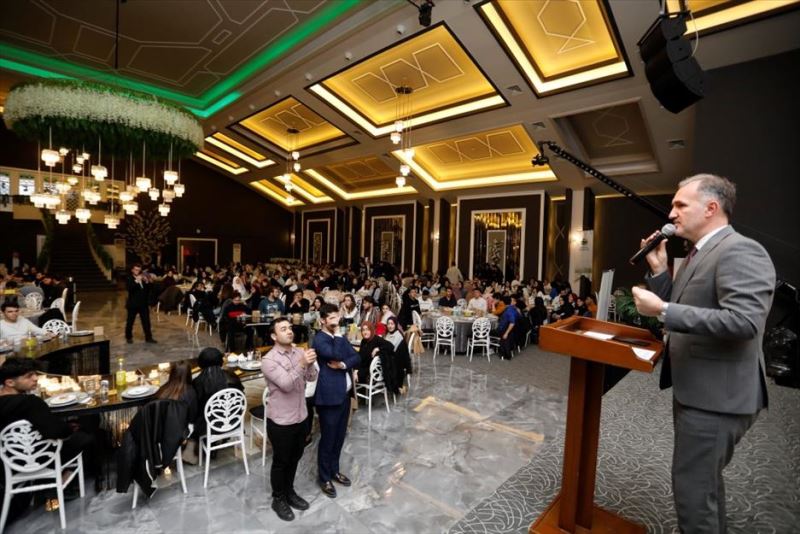 Başkan Taban 400 Gençle İftarda Buluştu