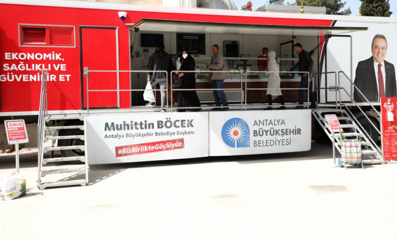 Antalyalılar uygun fiyatı ve kalitesiyle Halk Et’ten çok memnun     Uygun, sağlıklı et ‘Halk-Et’