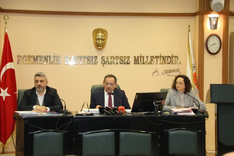 Büyükşehir bütçenin yarısını yatırıma ayırdı