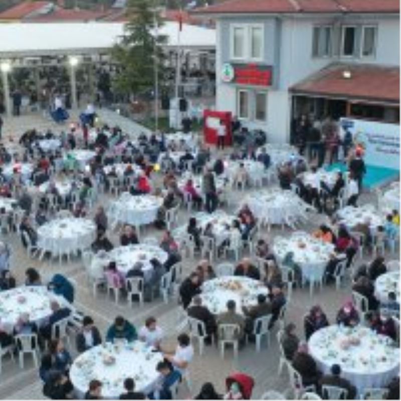 Harmancık’ta iftar bereketi
