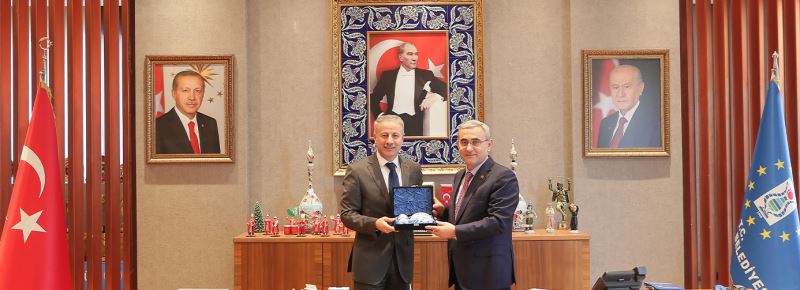 DEFTERDAR ÖMER FARUK ÖNEL’DEN BAŞKAN IŞIK’A VEDA ZİYARETİ