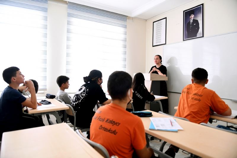 Mersin Büyükşehir’den Eski Ömerli’ye LGS Kurs Merkezi