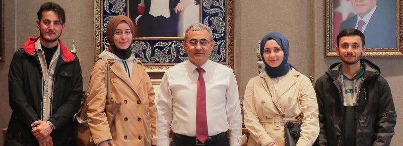 İŞ BİRLİKTELİKLERİNE KAPILARIMIZ AÇIK