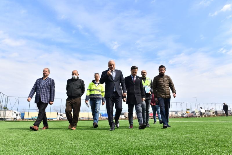 BÜYÜKŞEHİR’DEN YALI MAHALLESİ’NE YAKIŞACAK SAHA
