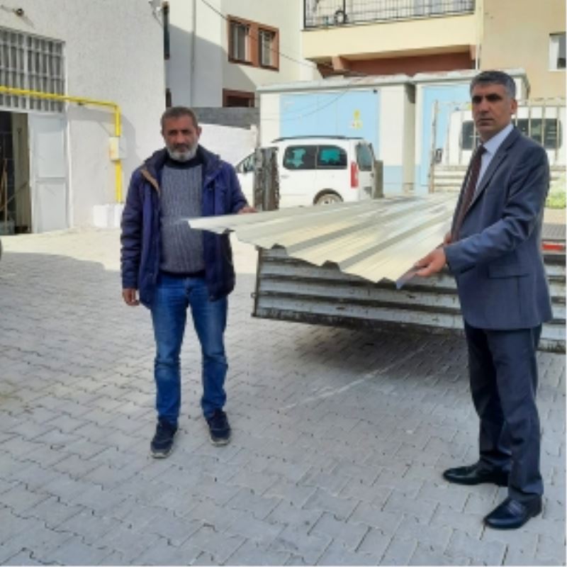 Sera ve ahırları zarar gören çiftçilere destek