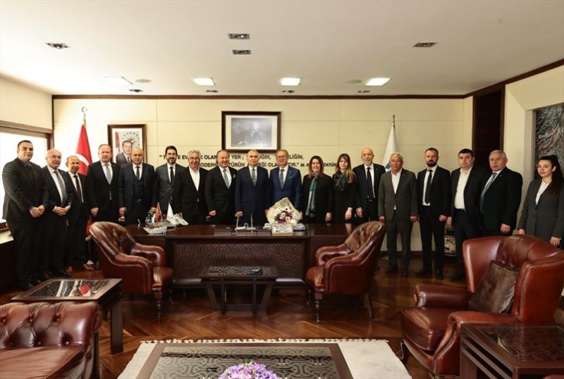 Turizmcilerden Başkan Osman Zolan’a ziyaret