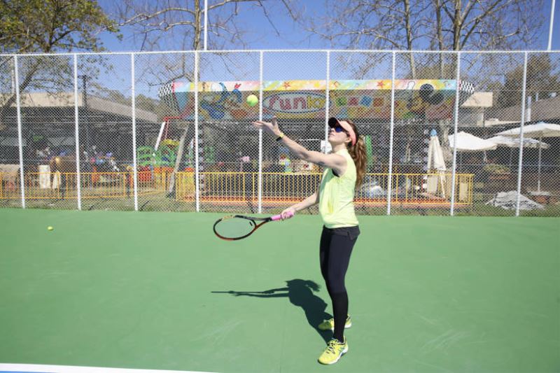 Büyükşehir’in Yenilediği Tenis Kortları Açıldı