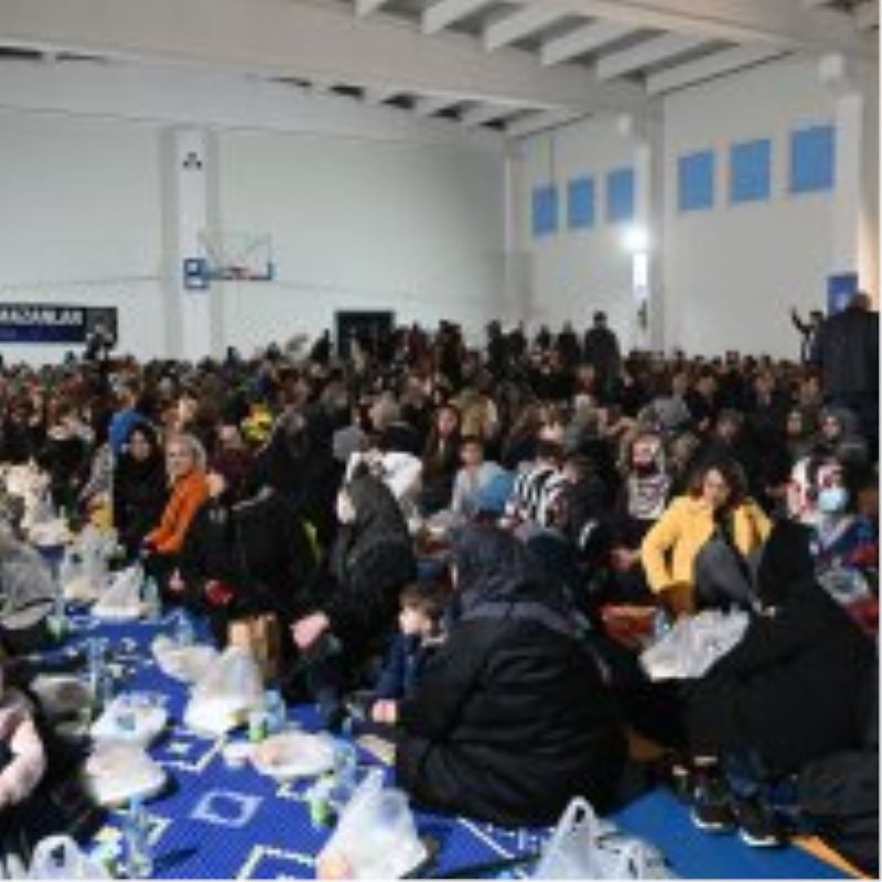 İftar sofraları Balkanlar’da kuruldu